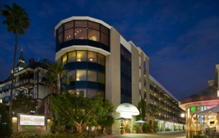 Anaheim Hotels near Disneyland - Carousel Inn and Suites